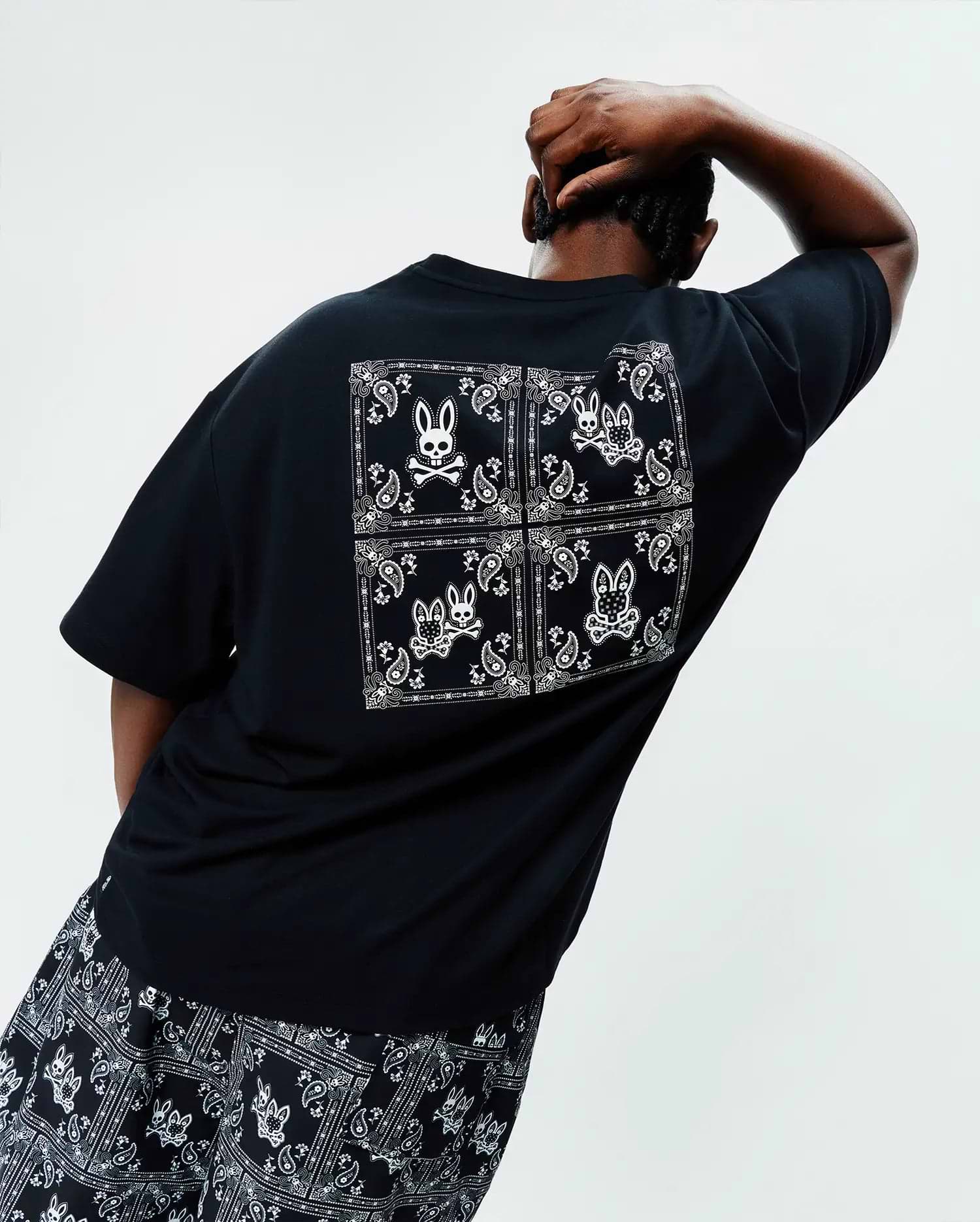MENS BIG AND TALL LUKE BACK GRAPHIC TEE vista 1