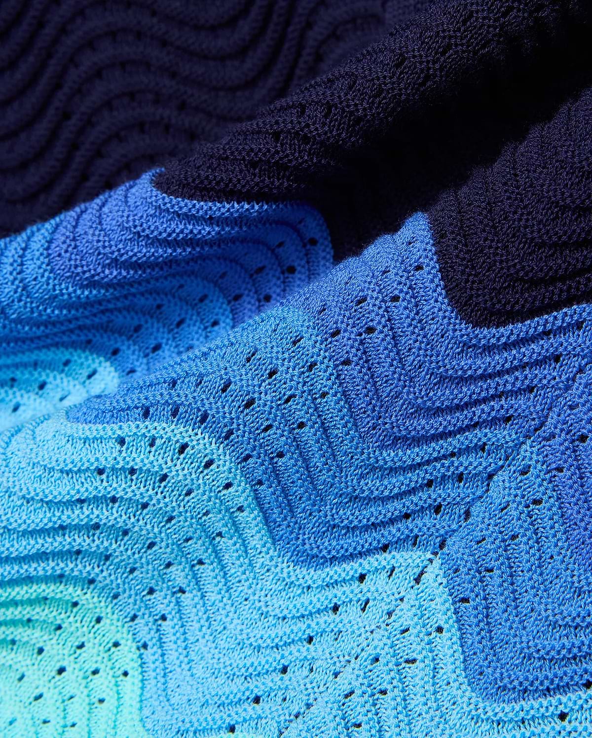 Kids Holden Knit Short KB0900033, a premium textured knit short featuring a bold wavy, perforated design in a vibrant navy to light blue gradient. (6)