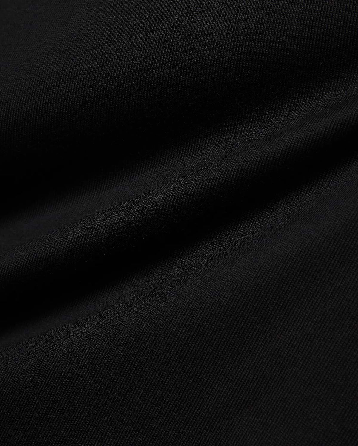Kid's Norman Longsleeve Oversized Tee, a premium black jersey knit garment from Psycho Bunny, offering a soft texture and relaxed fit for ultimate comfort. (6)
