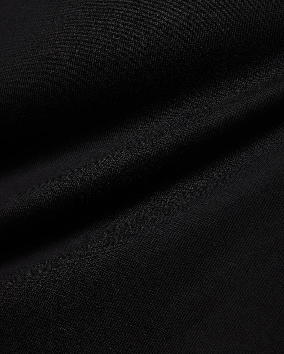 Kid's Norman Longsleeve Oversized Tee, a premium black jersey knit garment from Psycho Bunny, offering a soft texture and relaxed fit for ultimate comfort. (6)