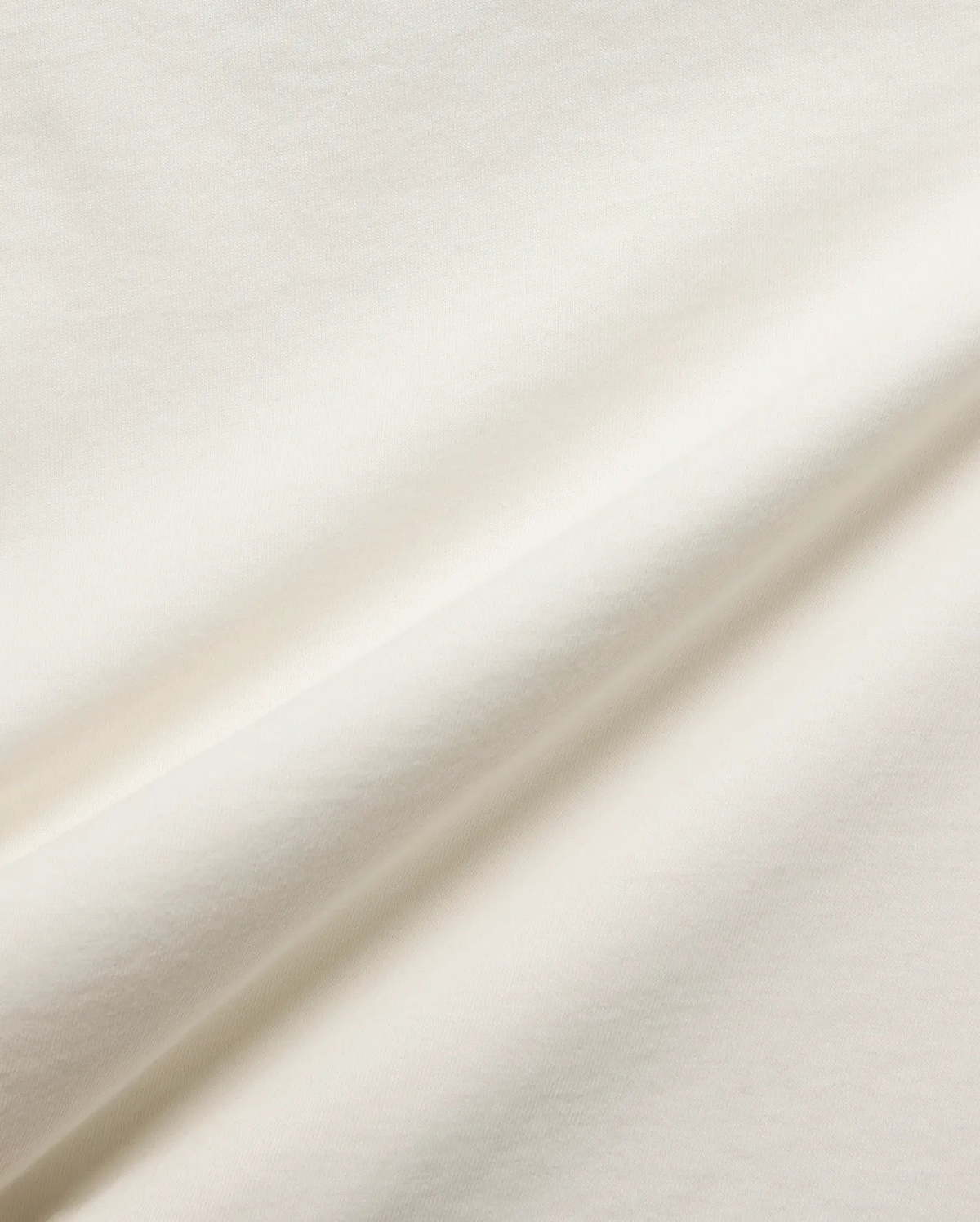Mens Tobias Graphic Tee in ecru, crafted from soft jersey knit fabric. This premium Psycho Bunny streetwear features a distinctive graphic and the iconic bunny skull logo.