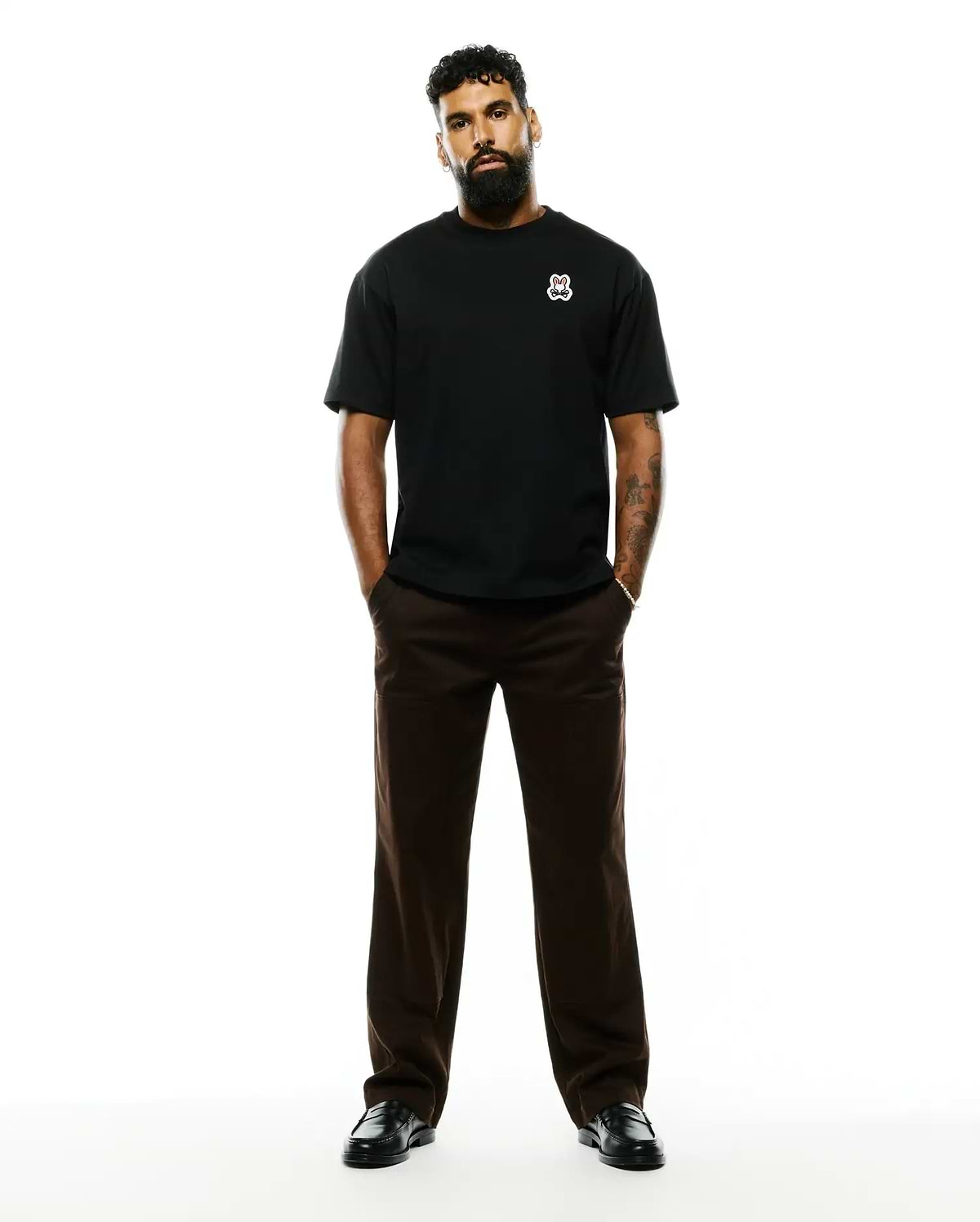 Black MENS JAYDON PIMA COTTON OVERSIZED-FIT TEE, crafted from smooth jersey, featuring a small, embroidered white, red, and black Psycho Bunny skull logo on the left chest.