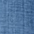 Gros plan sur un tissu bleu texturé présentant un motif de tissage en forme de grille, ce qui lui confère un aspect légèrement irrégulier et doux.