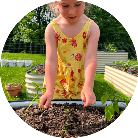 Growing Gardeners Gallery Kids Photos 11