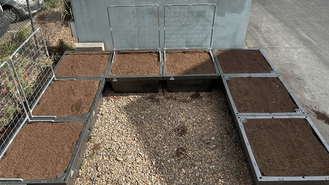 Vego garden beds