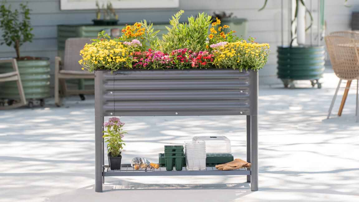 Smart Storage,  Effortless Gardening