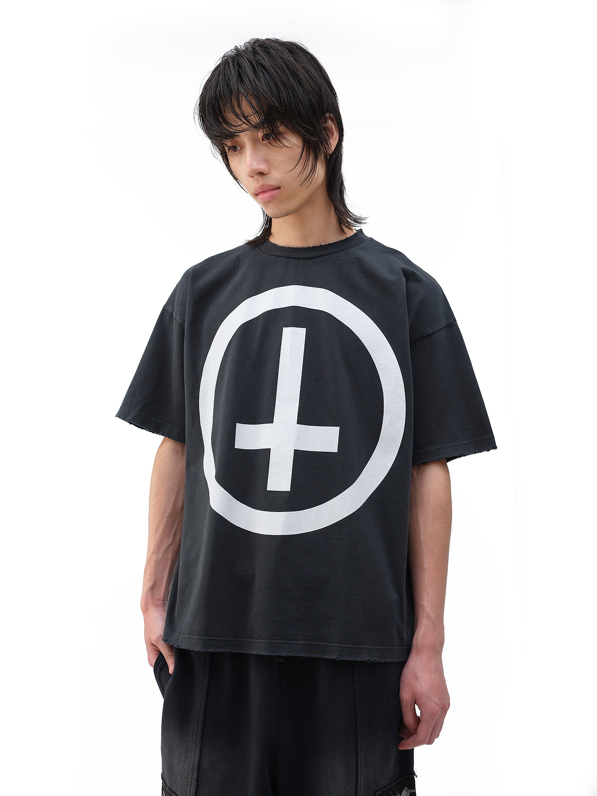 Idol Boxy T-Shirt – DROP DEAD CLOTHING