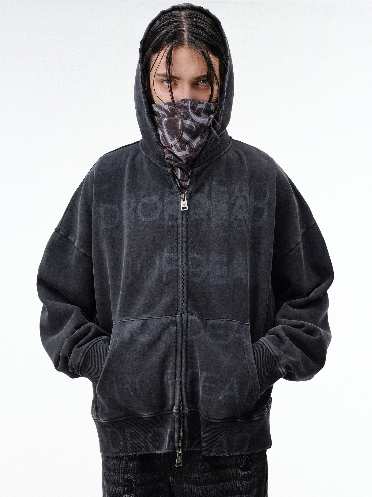 DROPDEAD フーディー Stacked Zip-Up Hoodie – DROP DEAD CLOTHING