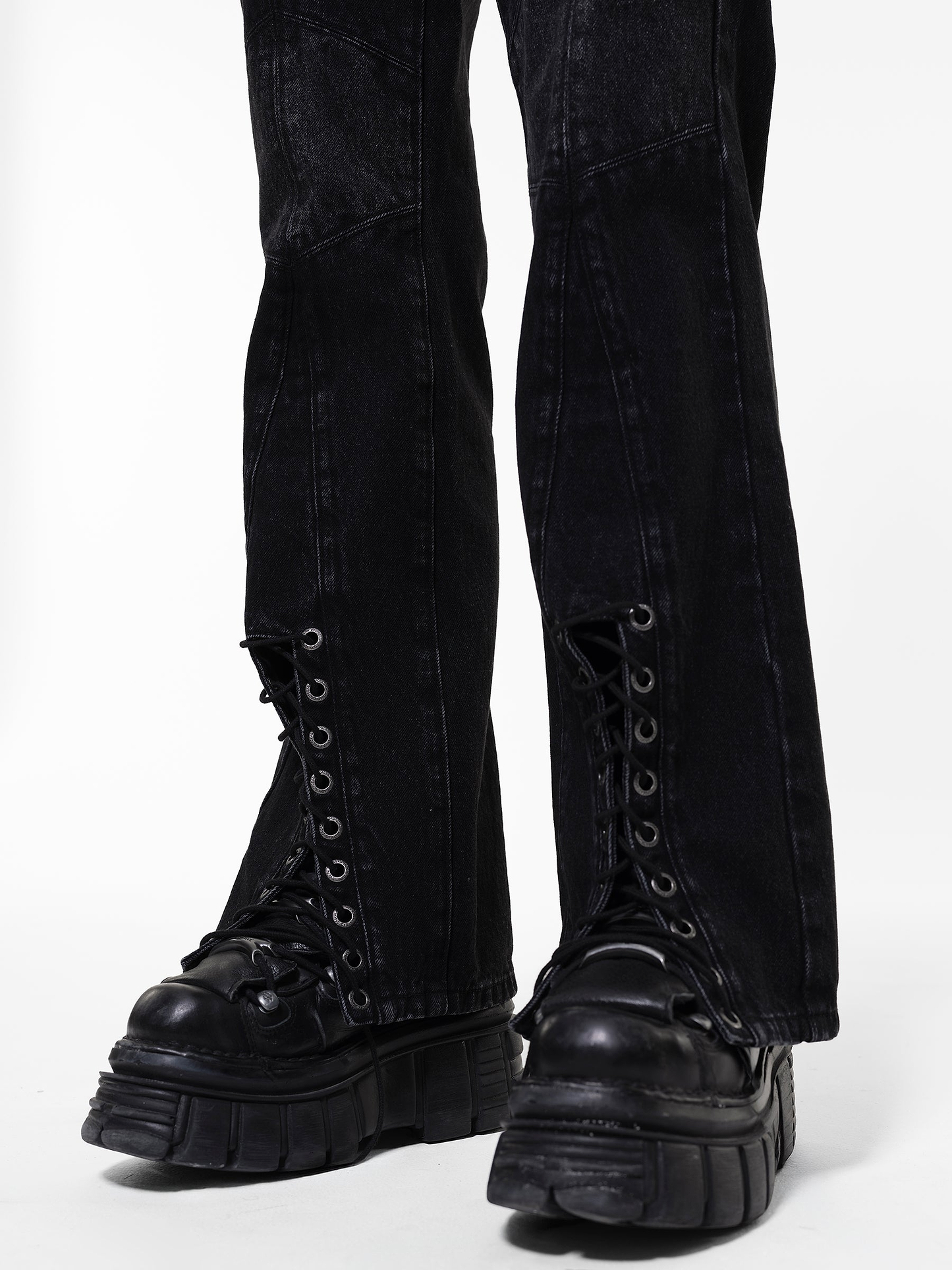 Drop Dead Dahlia Ecom -- Woman