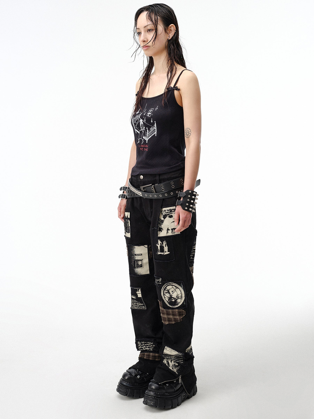 Drop Dead Witching Hour Ecom - Woman