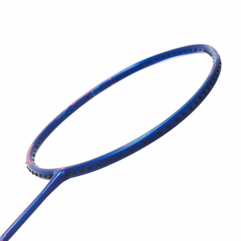 Close-up of a Li-Ning Axforce 20 4U Gulf Blue Badminton Racket head with black grommets. The circular frame, angled view, shows pink accents on the inner side. Designed for power, it has a head-heavy balance and flexible shaft against a white background.