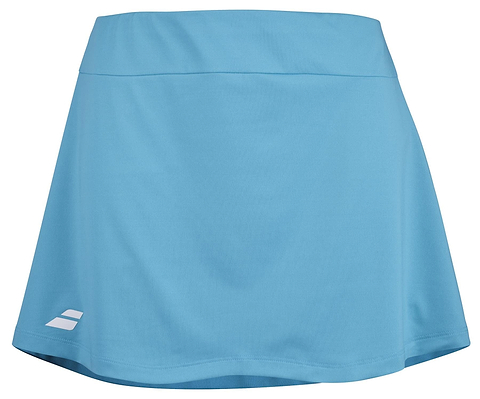 The Babolat Play Women's Badminton Skirt in cyan blue is made from recycled polyester and features a small white logo on the lower left corner. With its A-line design and Fiber Dry technology, this skirt is breathable and lightweight, making it perfect for both tennis and badminton.