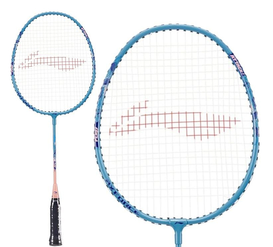 The Li-Ning Axforce Kids Play Racket, in azure blue with a red string design, features a black handle and white end cap. Against a white background, the full view left and close-up right emphasize its appeal for young players.
