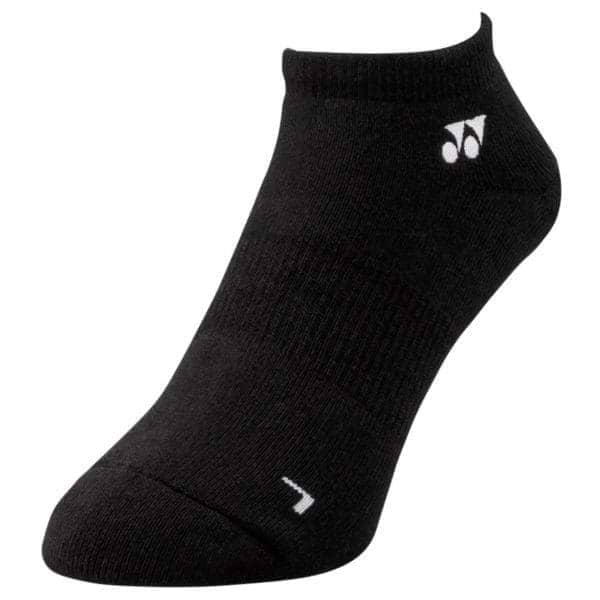 Introducing the Yonex 19121EX 3D ERGO: a single black low-cut badminton sock featuring an ergonomic design, superior cushioning, and a subtle white logo near the ankle.