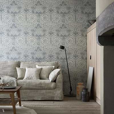 Pure Honeysuckle & Tulip wallpaper van Morris & Co
