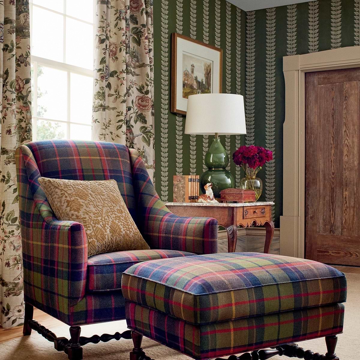 Boxwood wallpaper collection van Thibaut — Natuurlijke elegantie for een paintijnde uitstraling