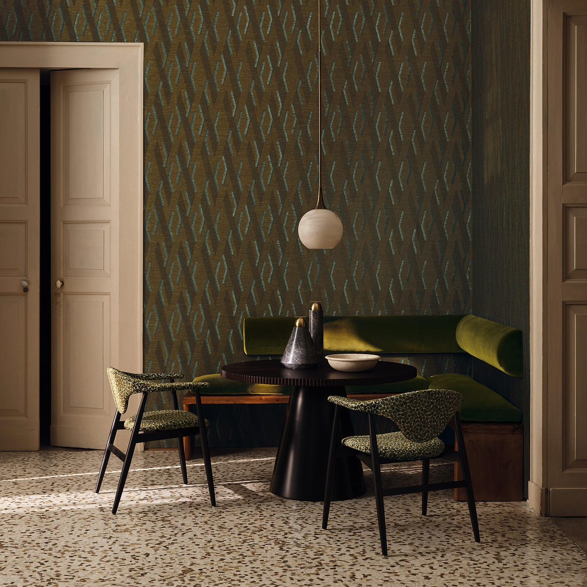 Istoria behangcollectie van Black Edition – Luxe, cultuur en creatieve expressie