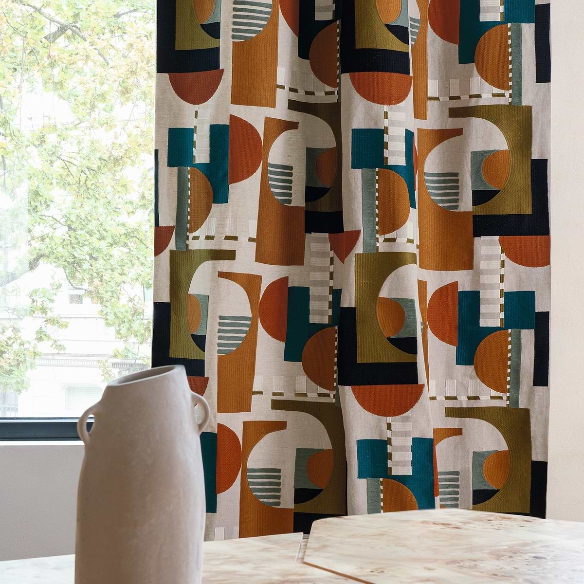 LES MODERNES fabriccollectie van Casamance — Geometrische elegantie with artistieke allure