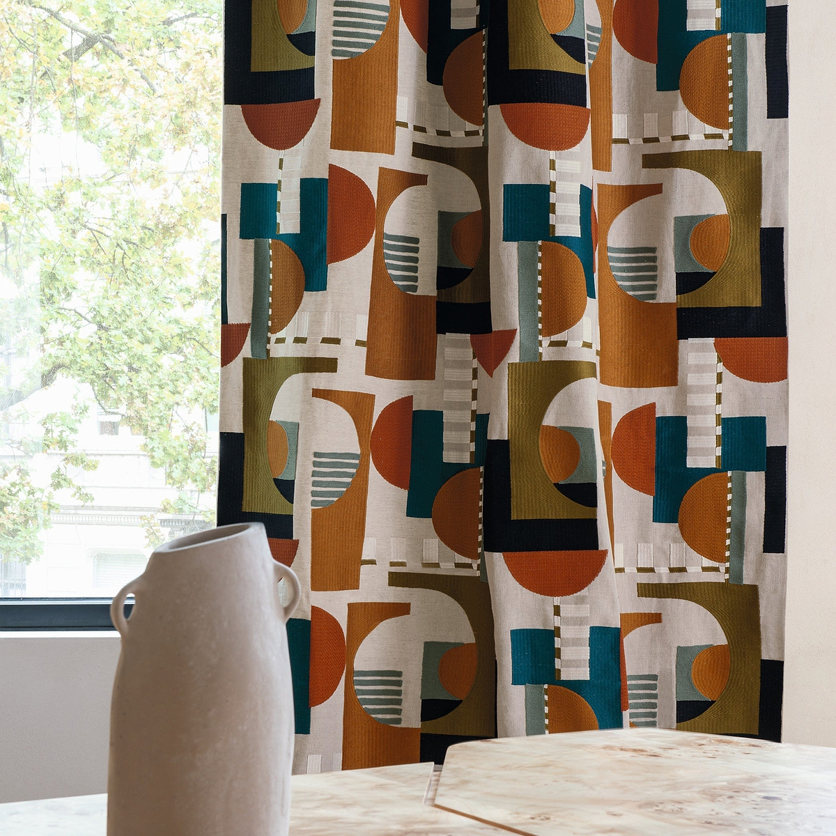 LES MODERNES fabriccollectie van Casamance — Geometrische elegantie with artistieke allure