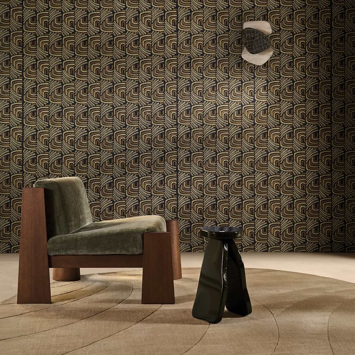 Mimbeau wallpaper collection van Casamance: linnen luxury tussen zee and dennen