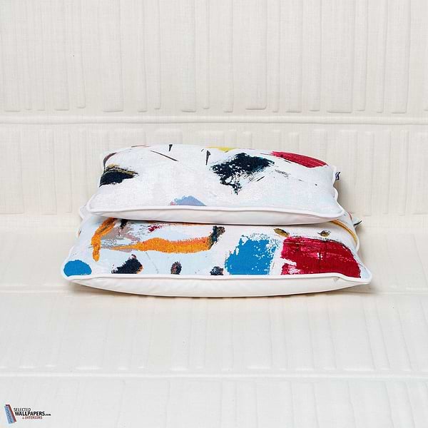 Arty kussen-Pierre Frey-Selected-Wallpapers-Interiors