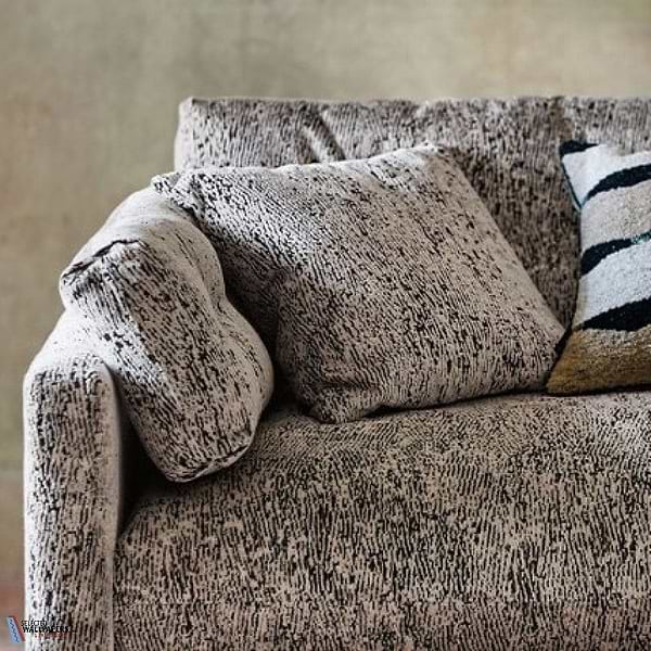 Ashi Kussen-Black Edition-Selected Interiors