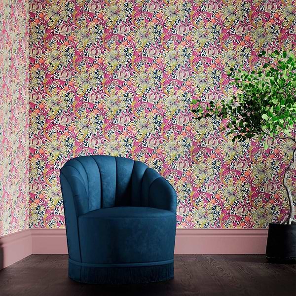 Golden Lily-wallpaper-Morris & Co-Selected-Wallpapers-Interiors