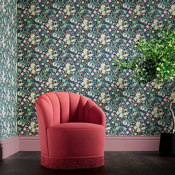 Golden Lily-wallpaper-Morris & Co-Selected-Wallpapers-Interiors