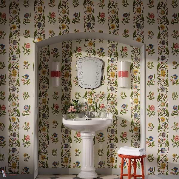 Le Clos du Roi wallpaper-Pierre Frey-Selected Wallpapers-Interiors