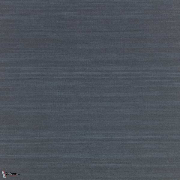 Raya Silk Embossed Tapete-Romo-Ink-Rolle-Selected-Wallpapers-Interiors