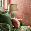 Yew & Aril-behang-Morris & Co-Selected-Wallpapers-Interiors
