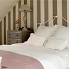 Broad Stripe wallpaper van Farrow & Ball