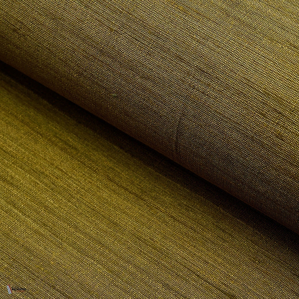 Silk wallpaper by Dutch Walltextile Company