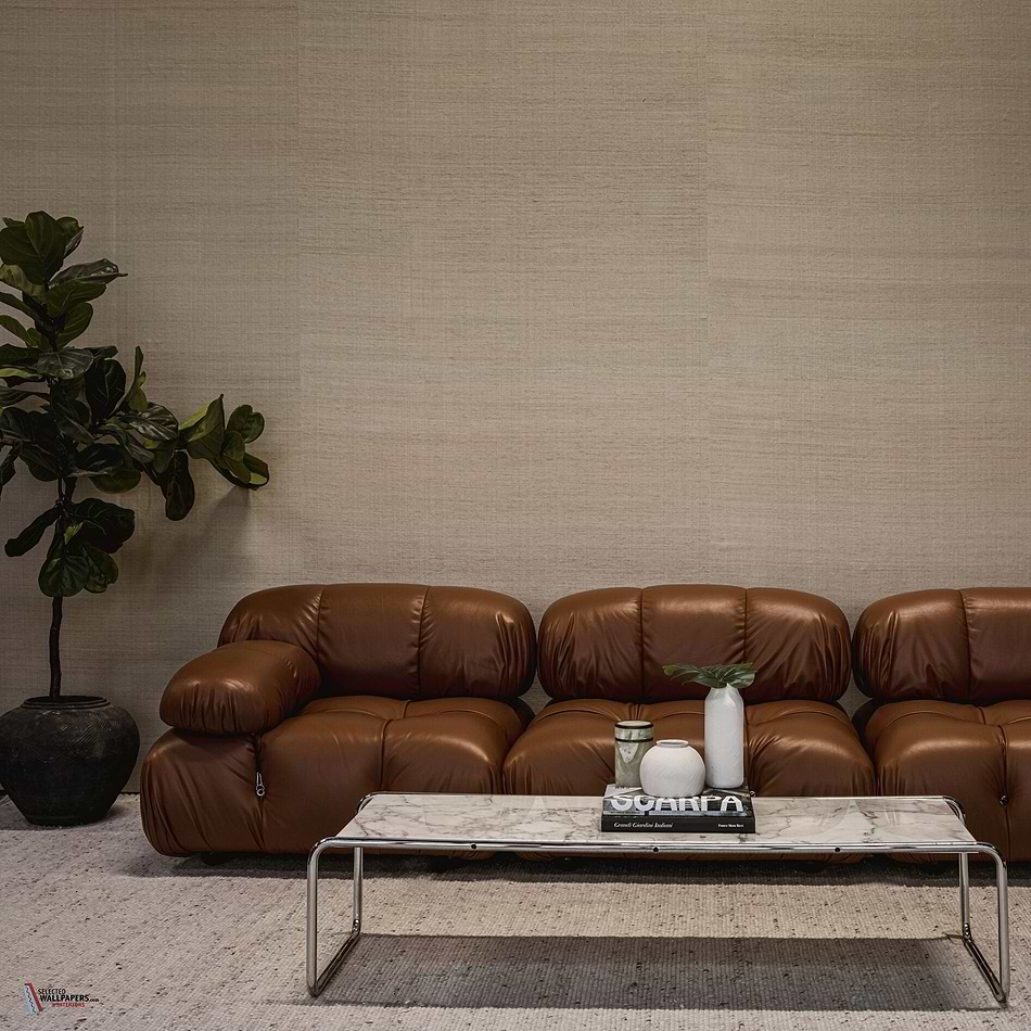 Silk wallpaper by Dutch Walltextile Company