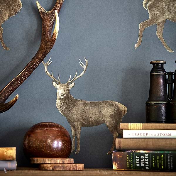 Evesham Deer wallpaper van Sanderson