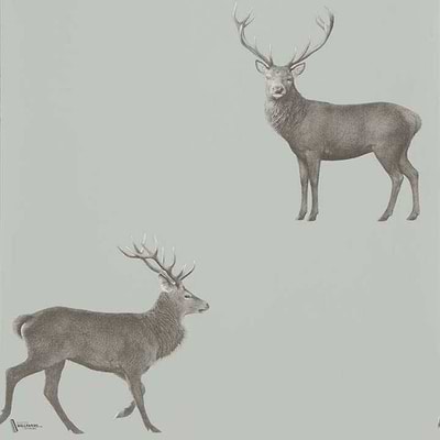 Evesham Deer wallpaper in Silver Grey van Sanderson