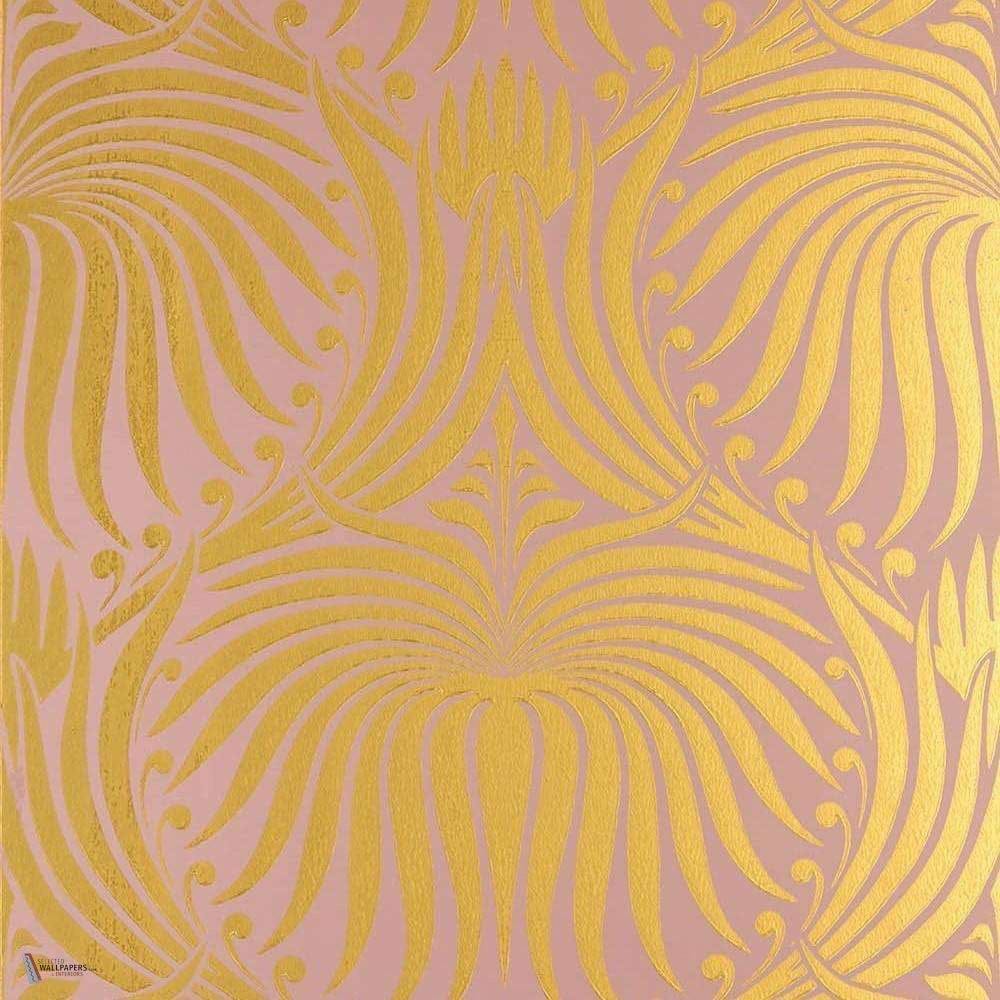 Lotus wallpaper in Pink Gold van Farrow & Ball