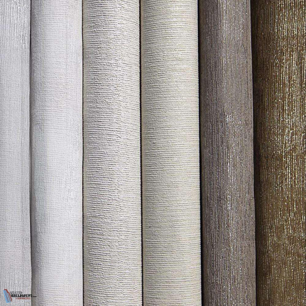 Moire wallpaper van Texam