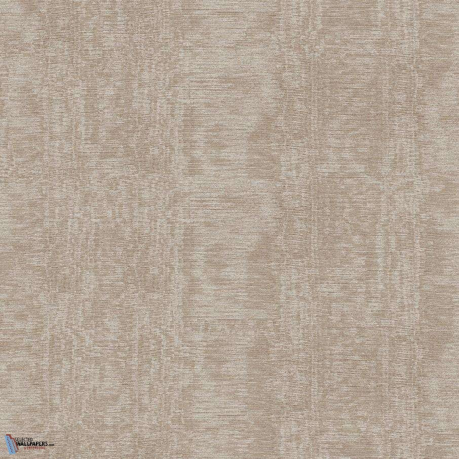 Moire wallpaper in Fall Path van Texam