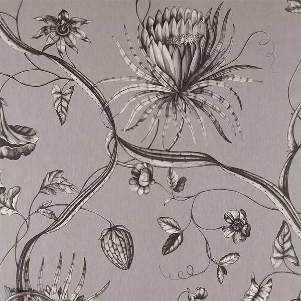 Phaedra wallpaper in Silver van Zoffany