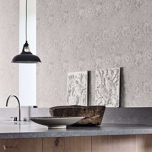 Pure Poppy Tapete van Morris & Co