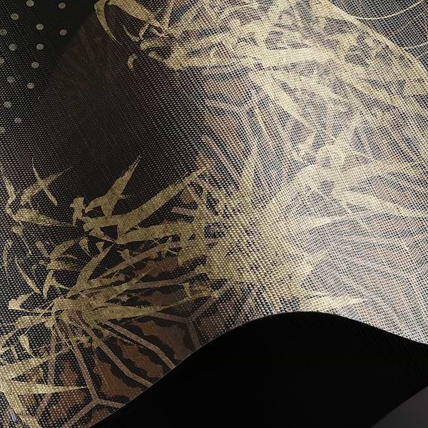 Obsidian Sky behang Natural Grasscloth behang in T11099 van Tuskara