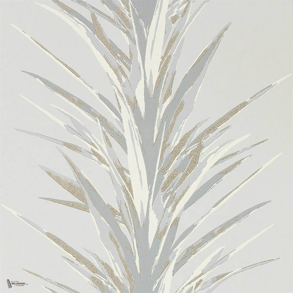 Yucca wallpaper in Grey/Gilver van Sanderson