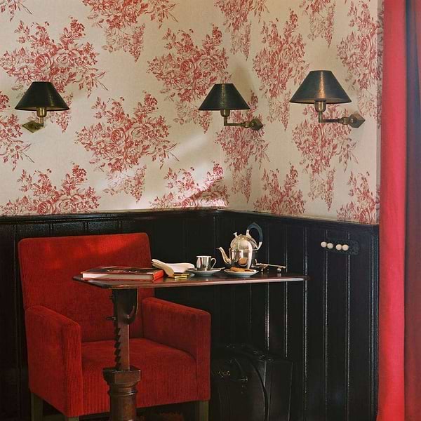 Flower-wallpaper-Flamant-Selected Wallpapers