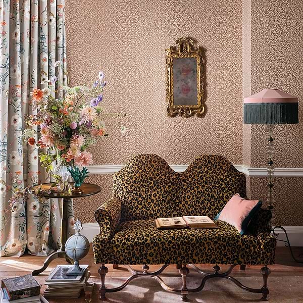 Kitty Wallcovering-Tapete-Romo-Selected Wallpapers