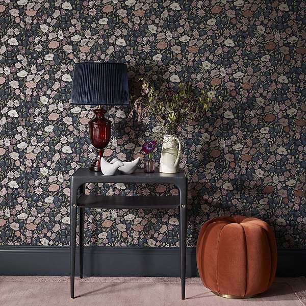 Poppy Meadowfield-Tapete-Liberty-Selected Wallpapers