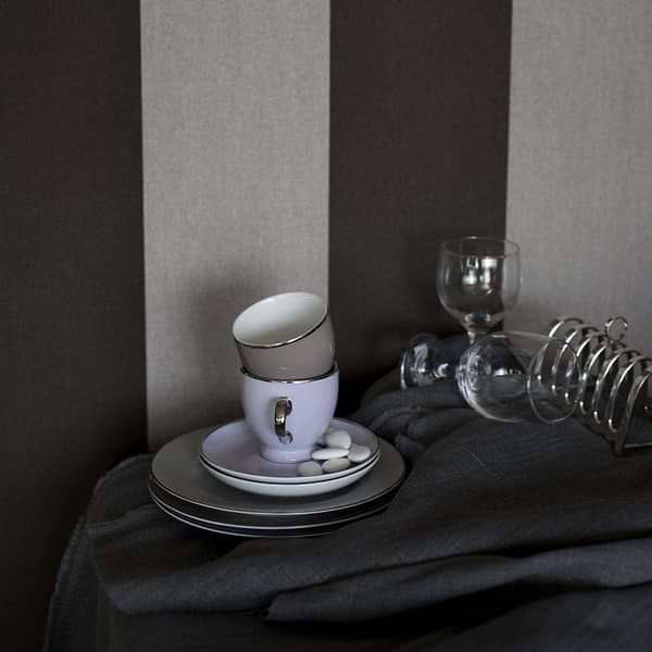 Stripe-Tapete-Flamant-Selected Wallpapers