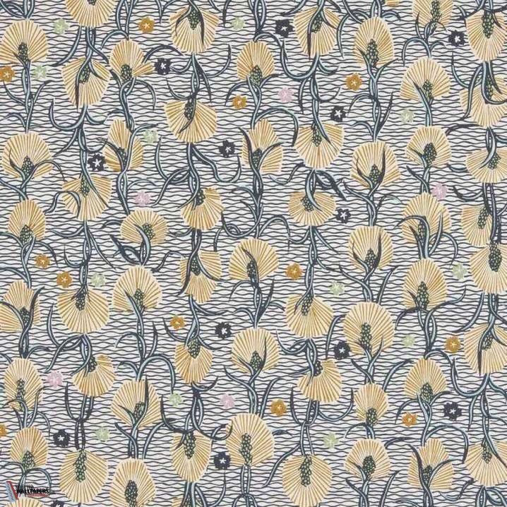 Watsonia-Tapete-Pierre Frey-Vanille-Rolle-FP545001-Selected Wallpapers