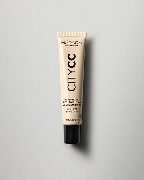 MADARA Hyaluronic anti pollution CC cream SPF15 Light