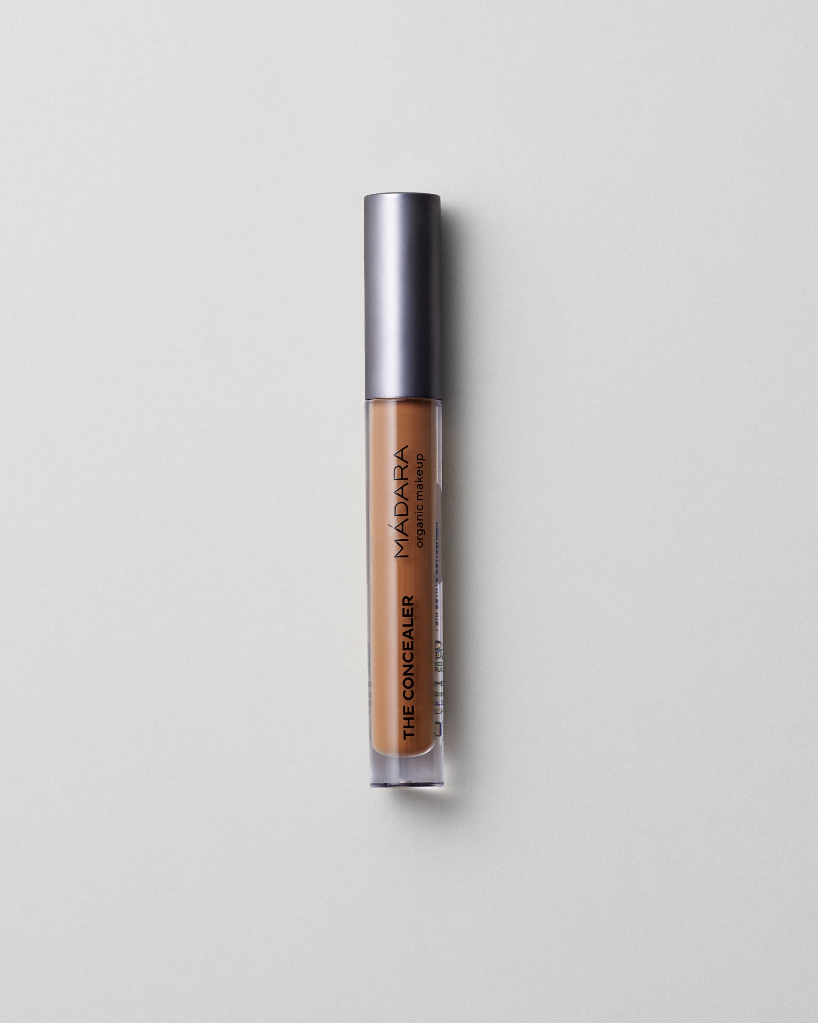 MÁDARA Organic Skincare rich soil concealer madara A6116 concealer product photo on plain background.